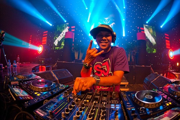 Amazone Project, Heineken Music Hall, Amsterdam (2010-02-27)