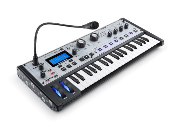 giorgio moroder synth