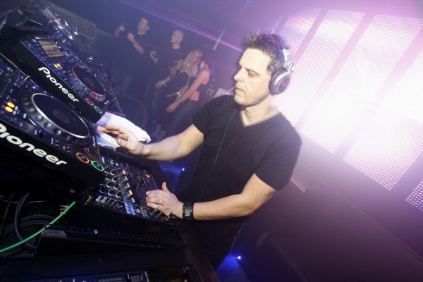 thegallery06.08.11-60