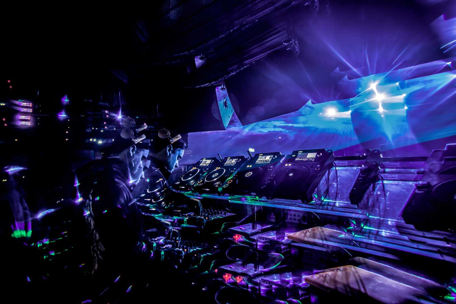 FABRICLIVE Friends & Family Reopening 06/01/2017 by Sarah Ginn