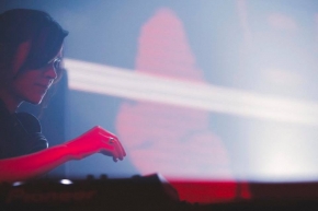 Adriana Lopez Close Encounters