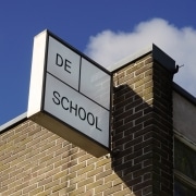 De School Closing
