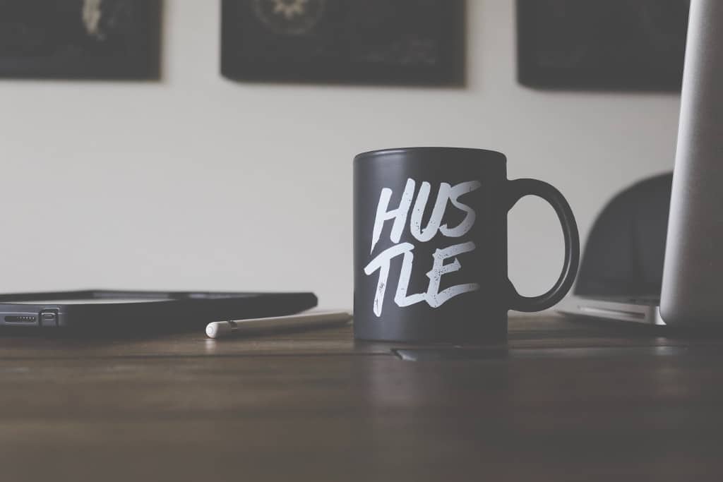 Side-Hustles-Artists