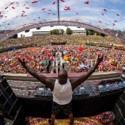 Shaquille O'Neal aka DJ Diesel