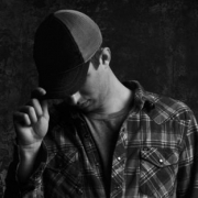 Premiere: B.Riley "Ghostform" out soon on new label CMND CTRL