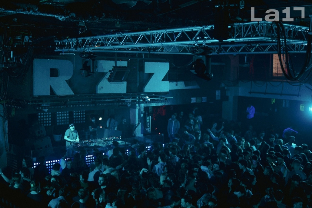 The Loft: Sala Razzmataz 
