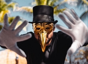 Claptone