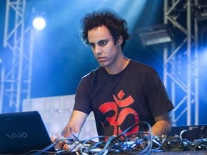 Four Tet